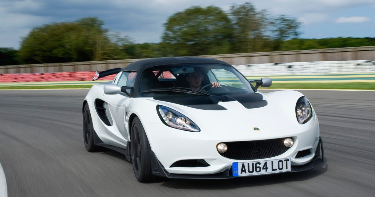 The Lotus Elise will Make a Comeback in 2020 with Precision and Agility ...