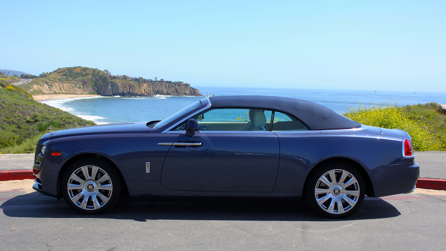 RollsRoyce Dawn 2017 Review  carsalescomau