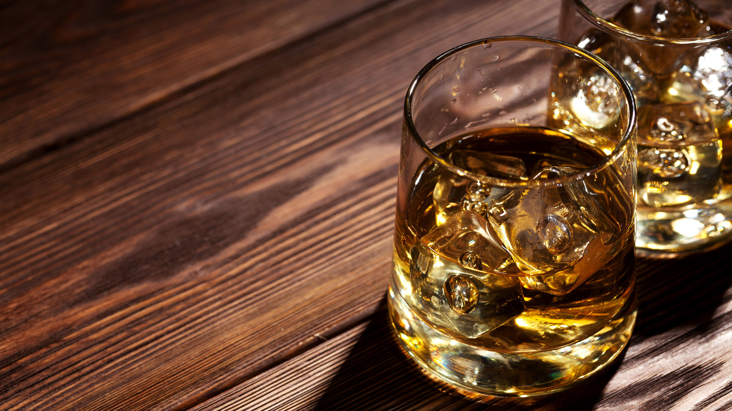 5 Scotch Whiskies So Exclusive You Have to Fly to Buy Them - The Manual