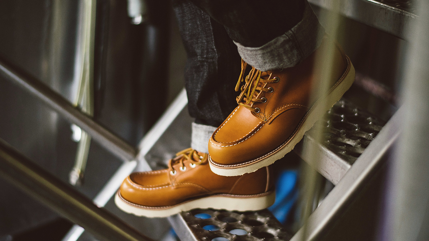 Red wing moc sale toe irish setter