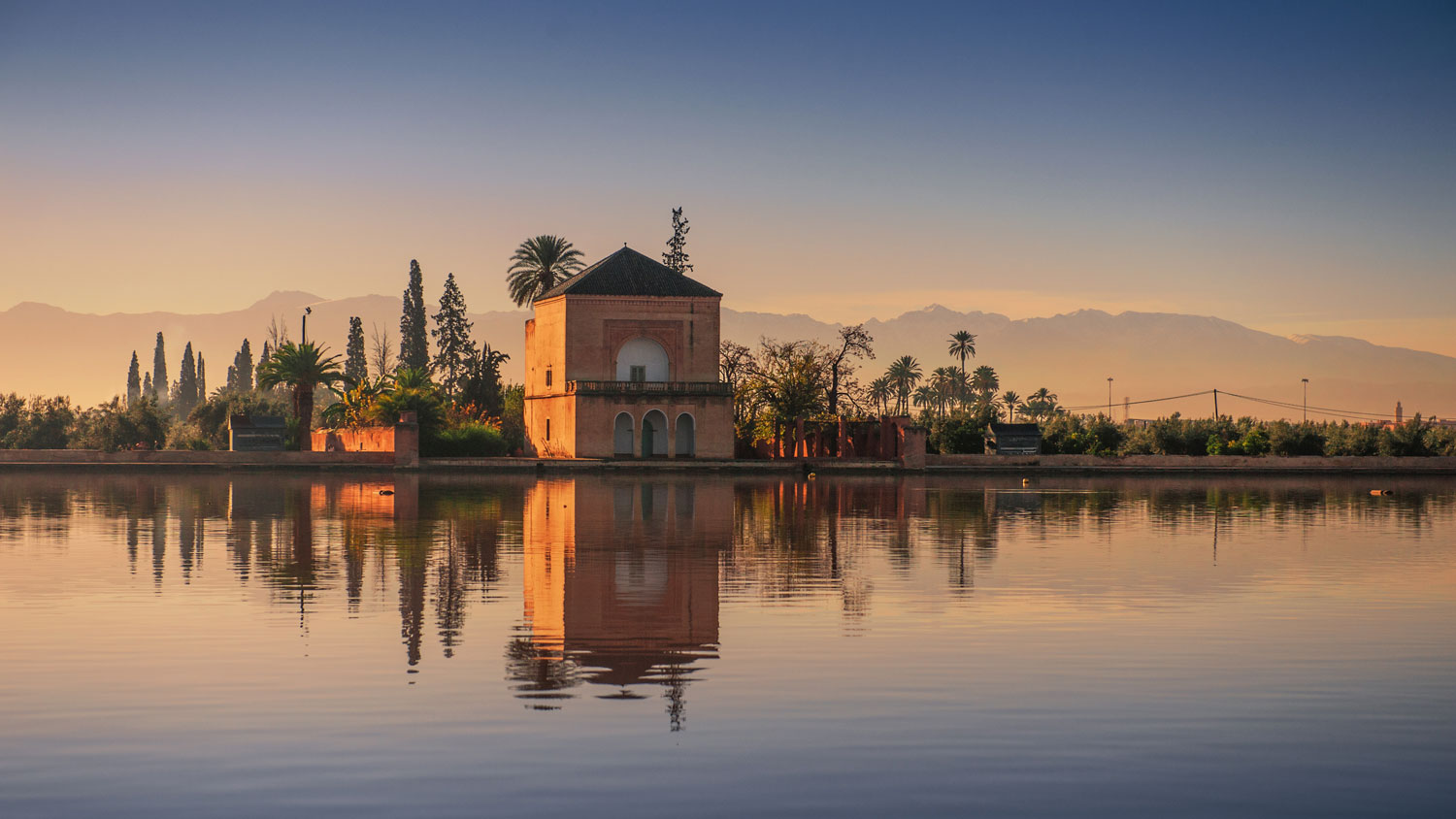 Inside Marrakesh, the book that brings together the most beautiful photos  of houses and gardens in the red city