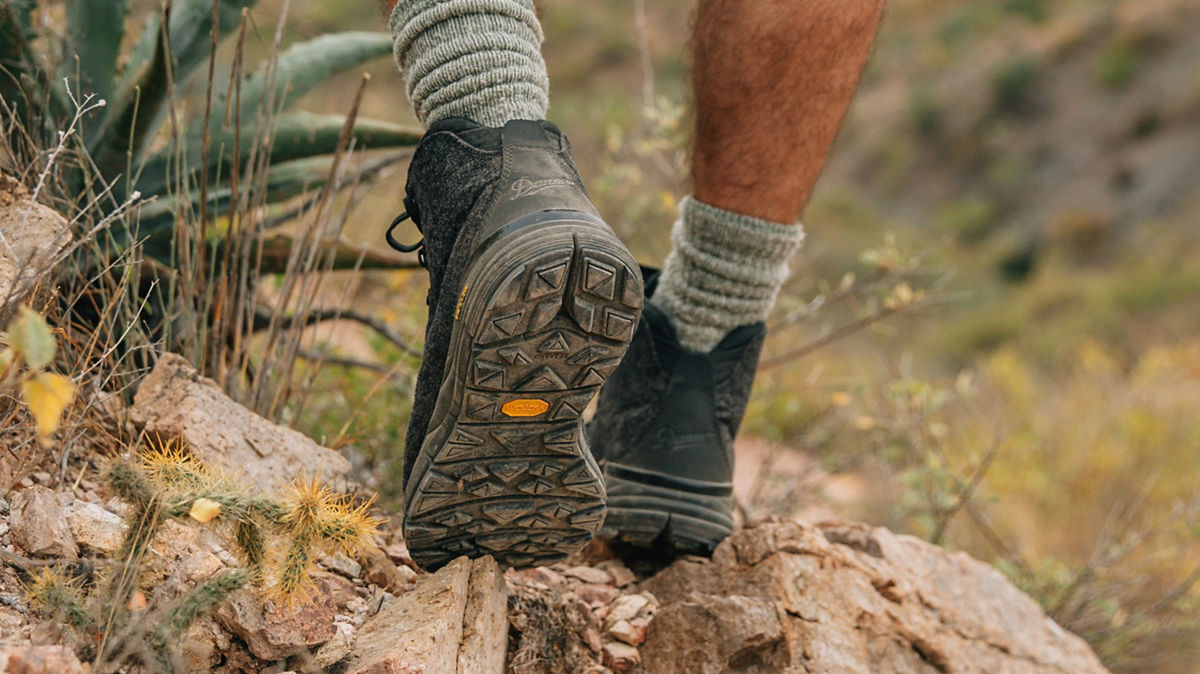 danner mountain 600 enduroweave black