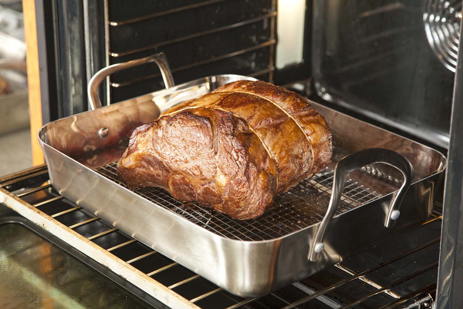 how to cook prime rib in the oven