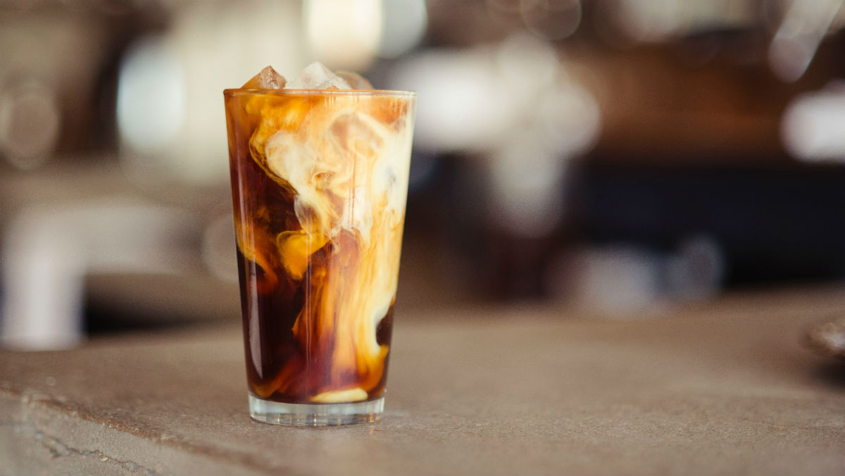 https://www.themanual.com/wp-content/uploads/sites/9/2018/08/cold-brew-ice-coffee.jpg?p=1