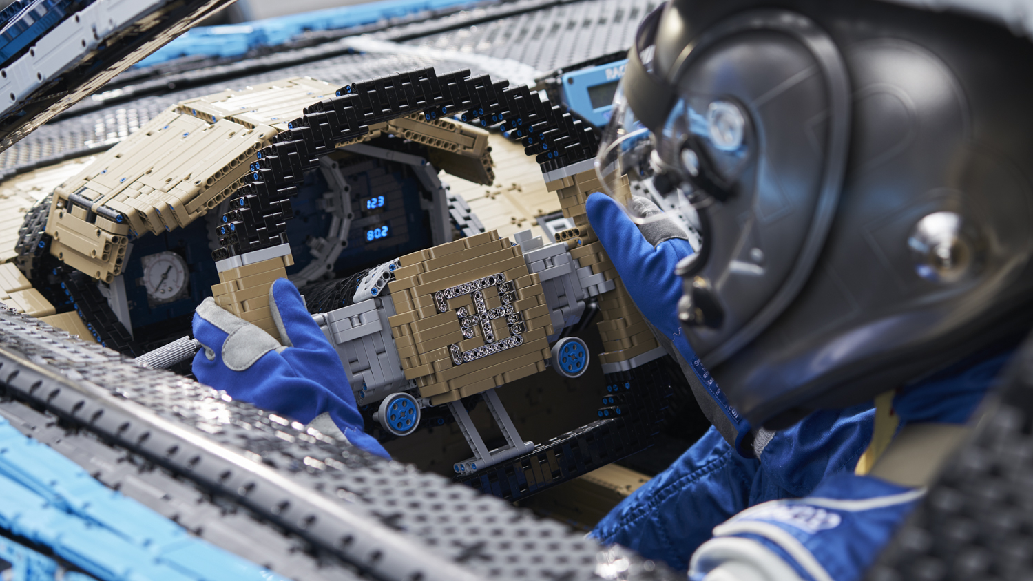 Bugatti lego best sale full size