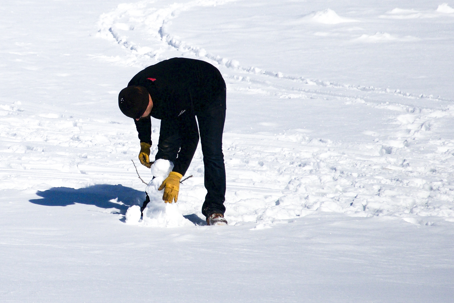 Want to give ice fishing a try this winter? Here are some tips