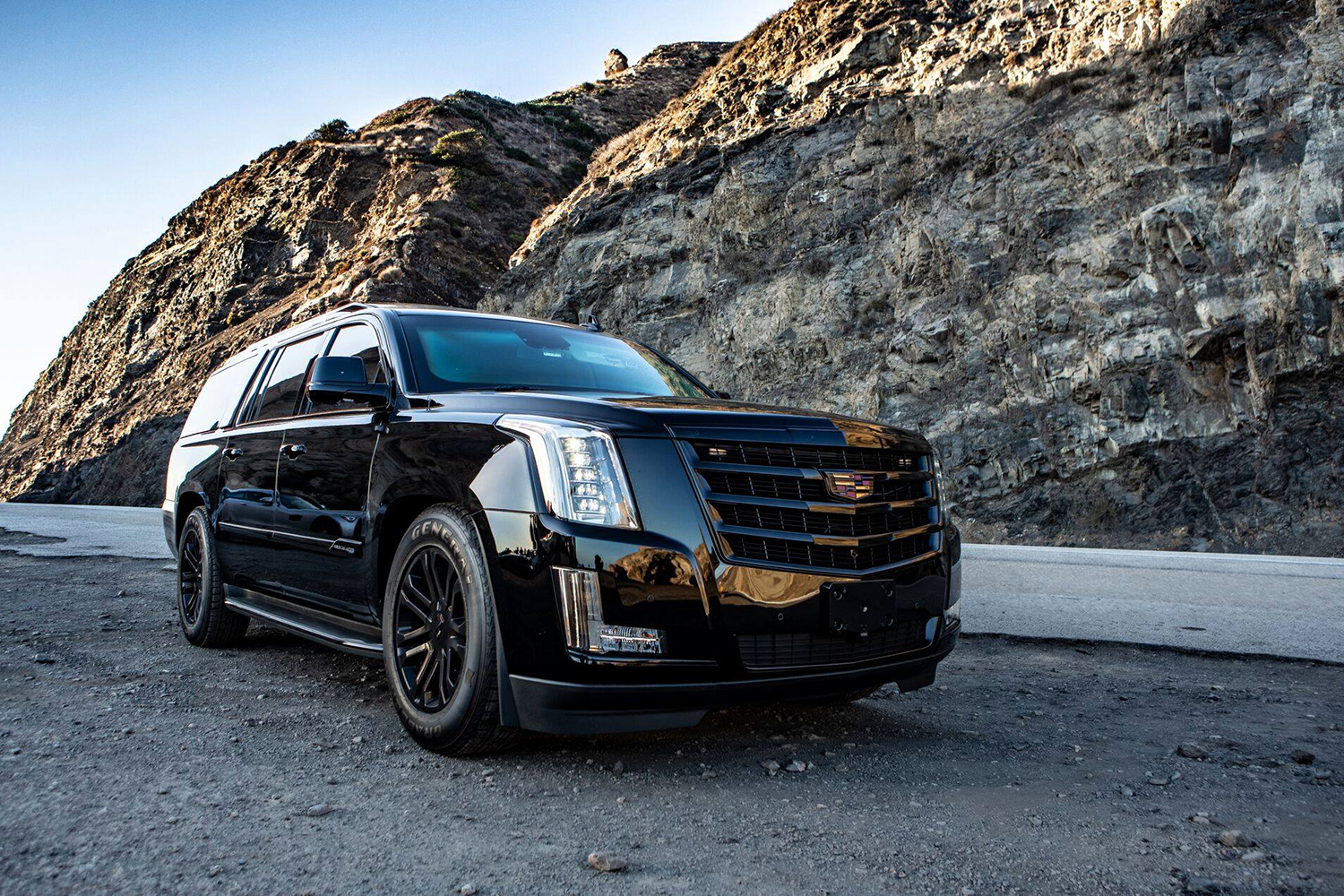 This $350,000 Bulletproof Cadillac Escalade Hides All The Coolest ...