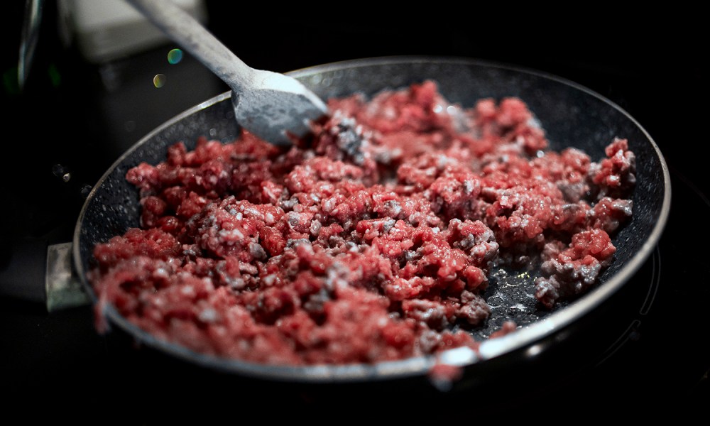 Cooking ground beef in a pan