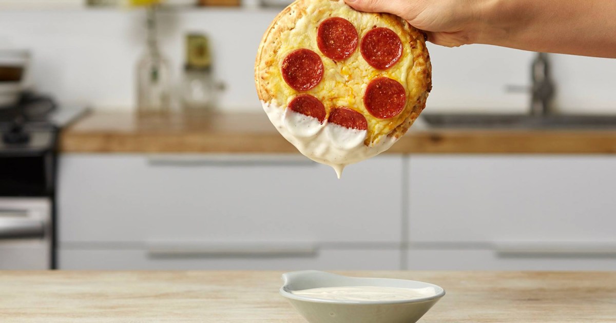 https://www.themanual.com/wp-content/uploads/sites/9/2019/03/hidden-valley-ranch-pizza.jpg?resize=1200%2C630&p=1