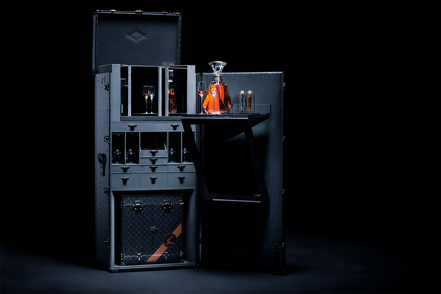 Louis Vuitton Portable 'Whisky Bar
