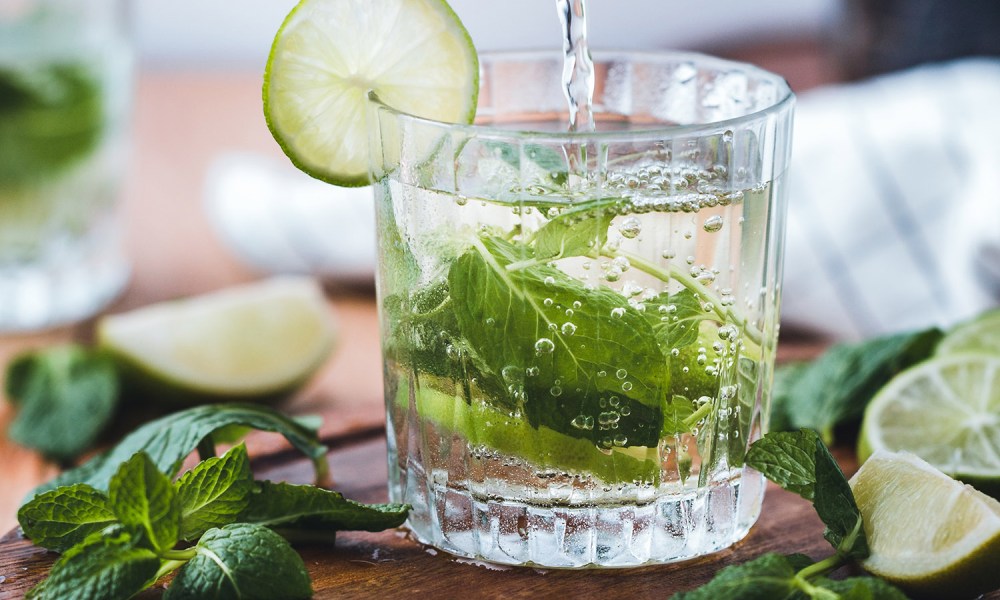 mojito mint lime cocktail