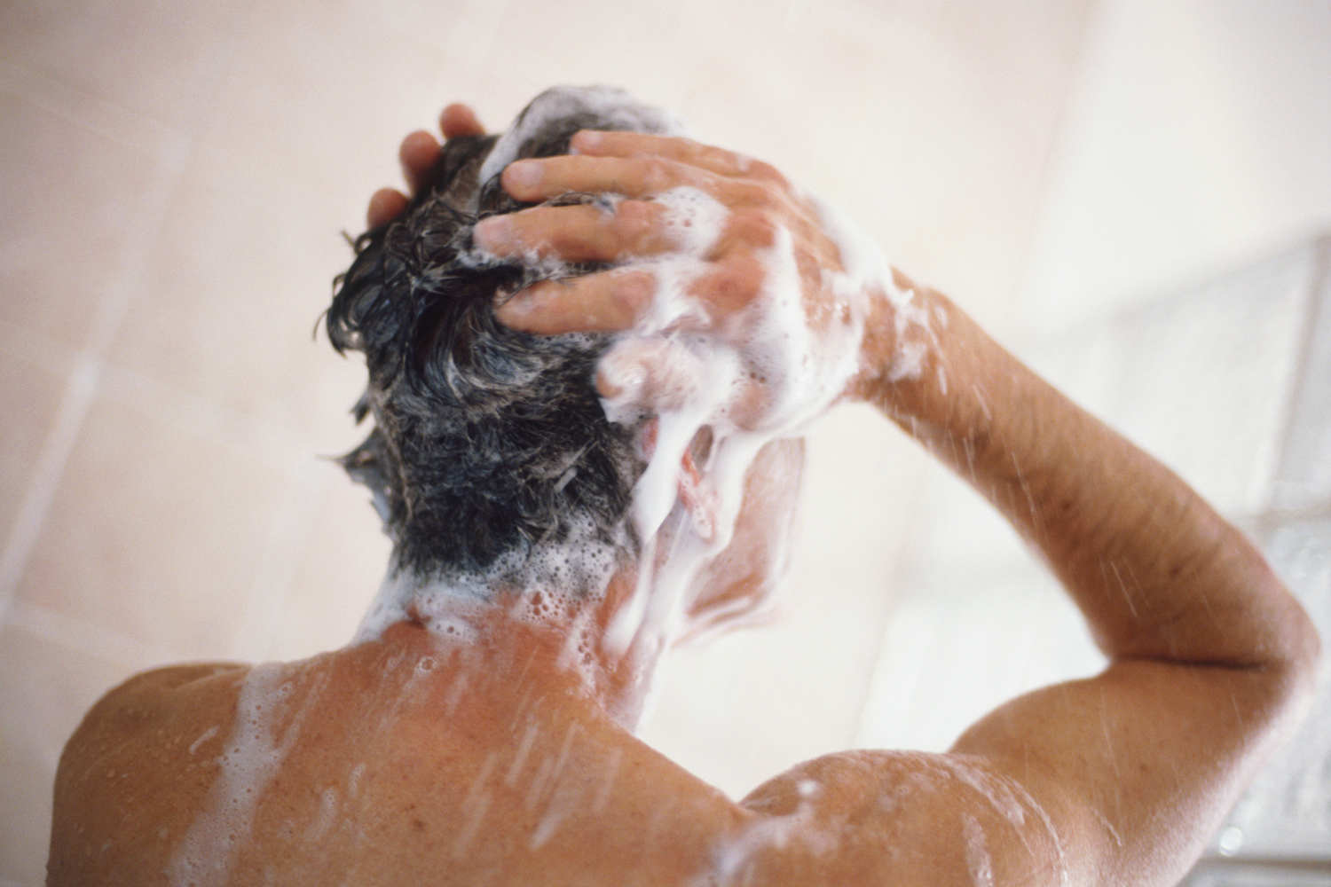 Terug kijken Evalueerbaar stap in Best Shampoos for Men to Achieve Great Hair - The Manual
