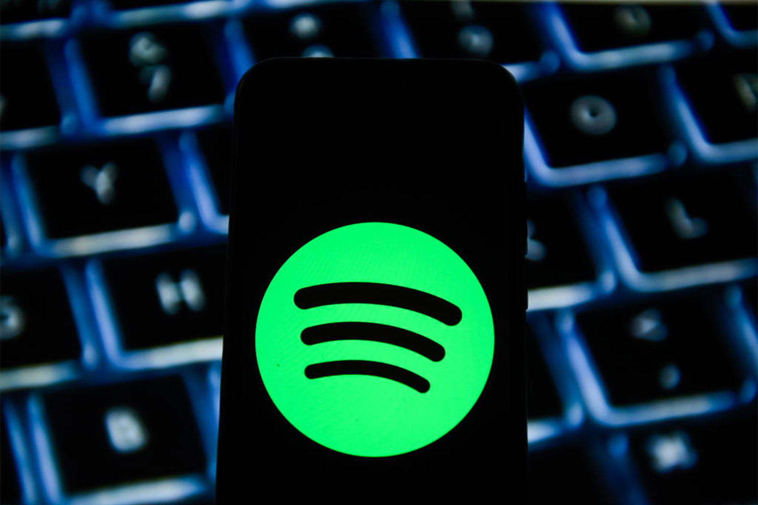 The Best Podcasts on Spotify to Add to Your Playlist The Manual