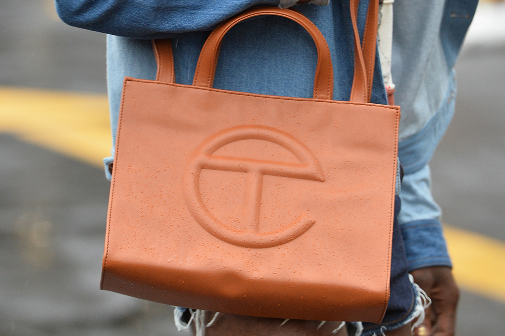 Telfar bag best sale restock 2021