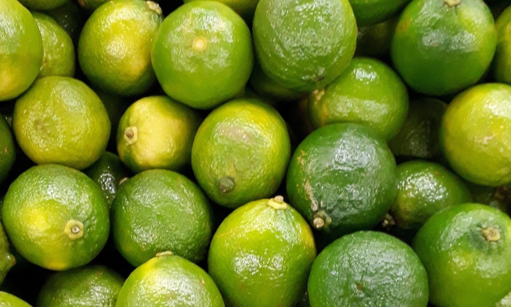 benefits of limes health cropped