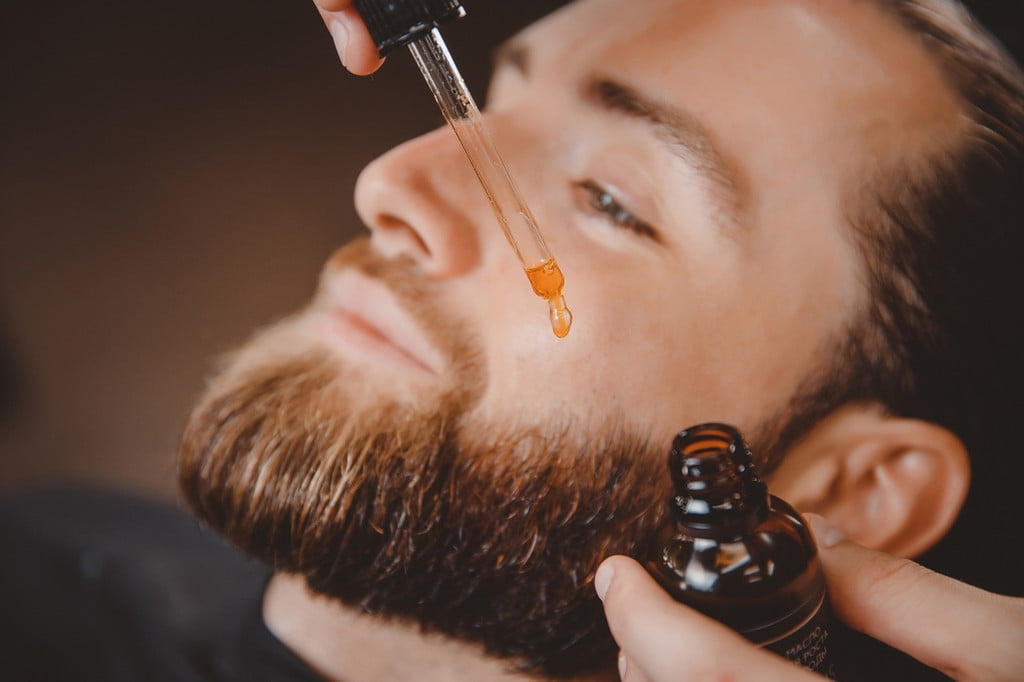 Man with beard oil