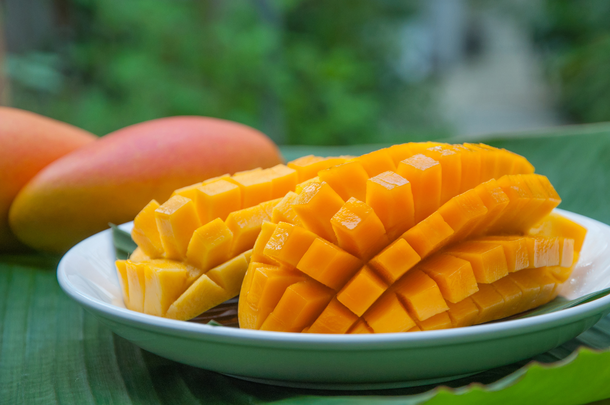 Properly sliced mango