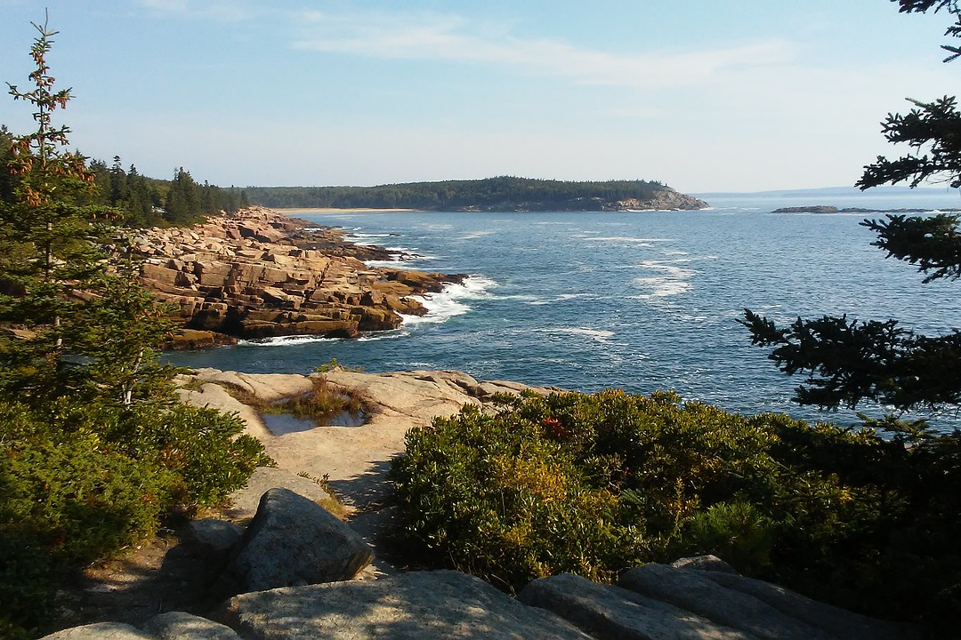 Rocky coastline of the Atlantic Ocean in Maine's Acadia National Park.