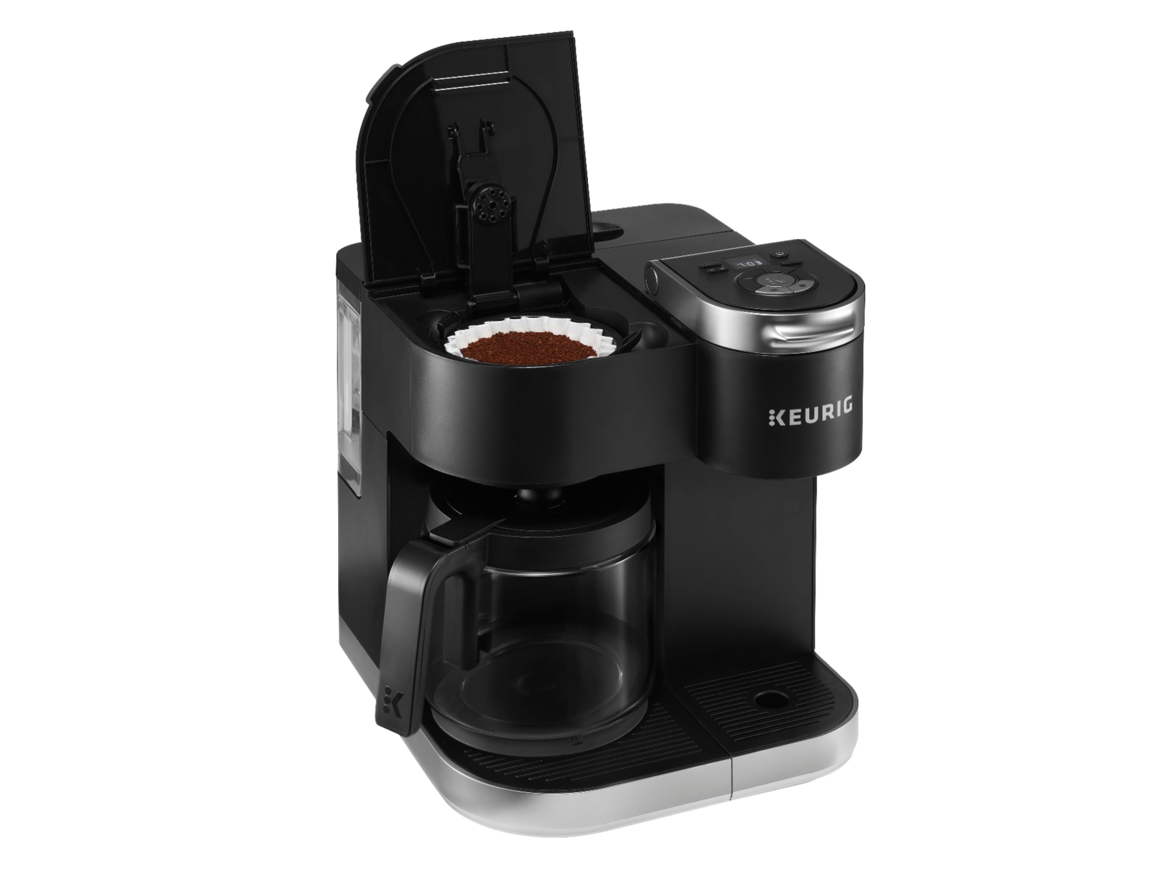 https://www.themanual.com/wp-content/uploads/sites/9/2021/08/keurig-k-duo-12-cup-maker-side-angle-with-coffee-grounds.jpg?fit=800%2C800&p=1