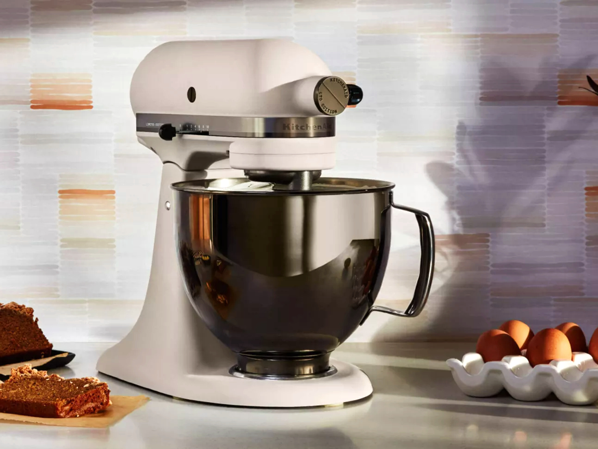 The Best KitchenAid Mixer Deals For October 2022 The Manual   Kitchenaid Stand Mixer 