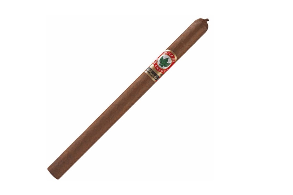 This Joya de Nicaragua Antano is a Panatela or Lancera type of cigar.