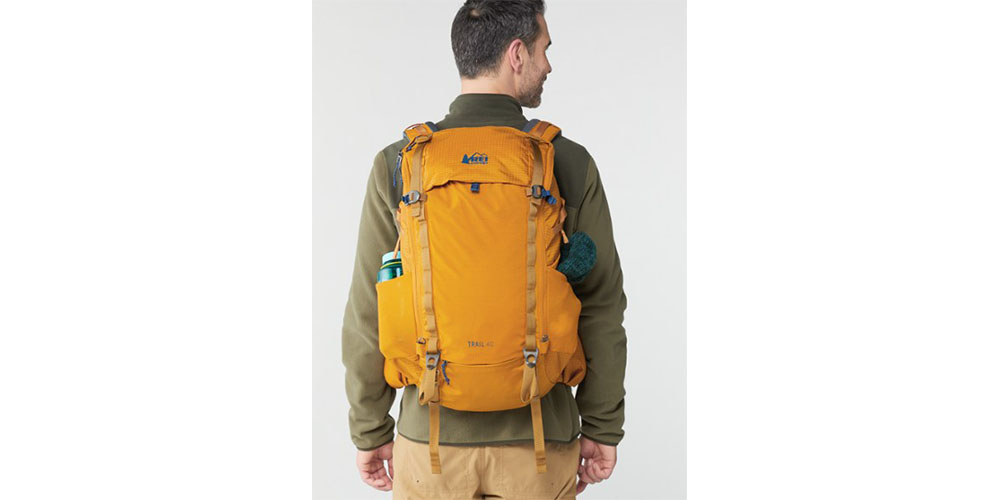 https://www.themanual.com/wp-content/uploads/sites/9/2021/09/rei-co-op-trail-40-pack.jpg?fit=1000%2C500&p=1