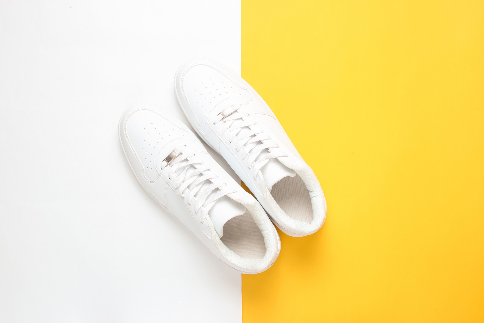 Brand name sale white sneakers