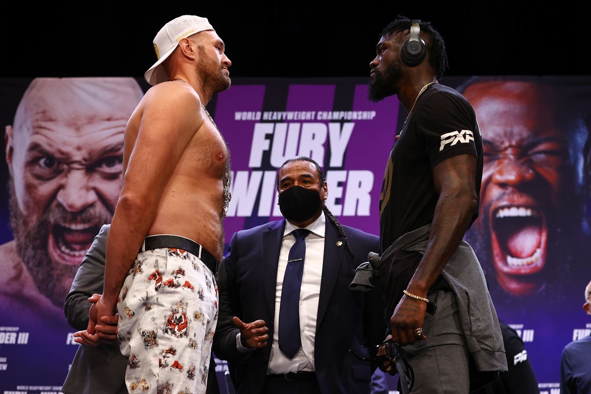 How to Watch Fury vs. Ngannou, Running Order & Latest Betting Odds