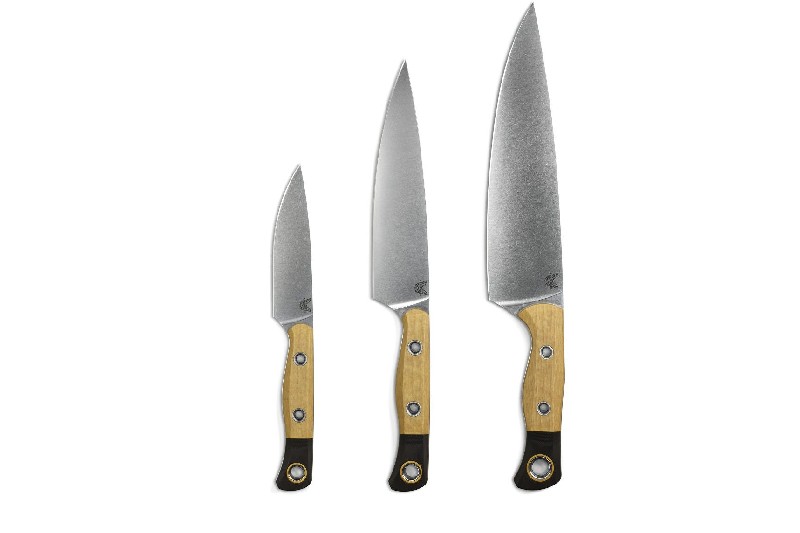 https://www.themanual.com/wp-content/uploads/sites/9/2021/11/benchmade-3pc-set.jpg?fit=800%2C800&p=1