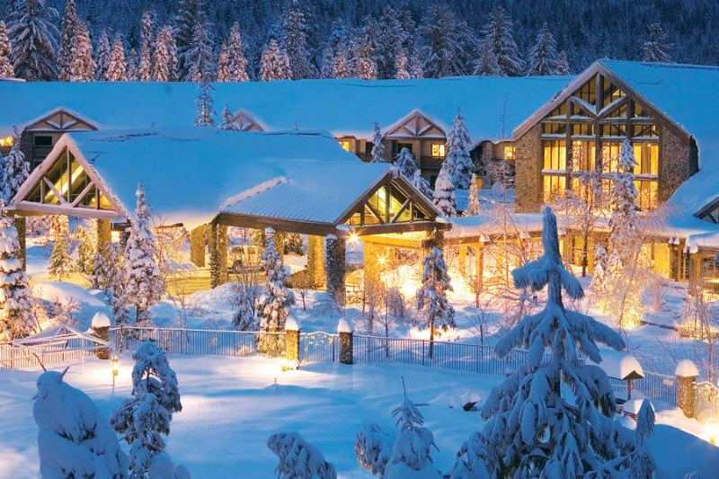 Cozy up to the 7 most beautiful winter wonderland hotels - The Manual