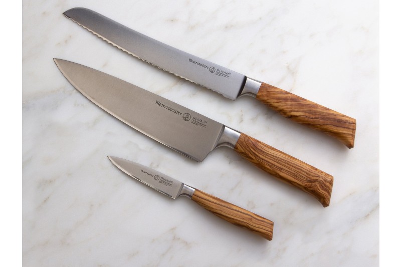 https://www.themanual.com/wp-content/uploads/sites/9/2021/11/messermeister-knife-set.jpg?fit=800%2C800&p=1