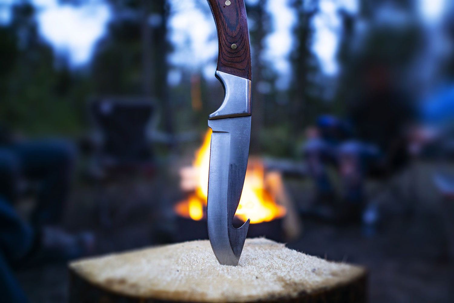 A Beginner's Guide To The Best Steel For Knives