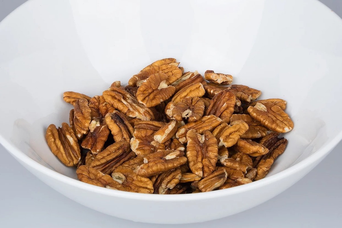 Bowl of pecans