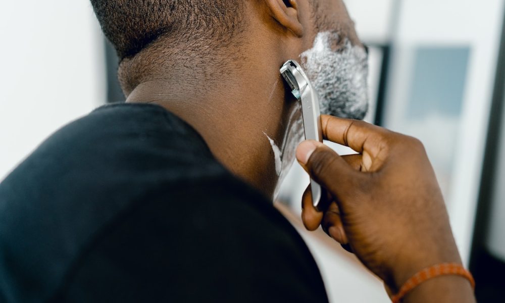 Man shaving against the grain.