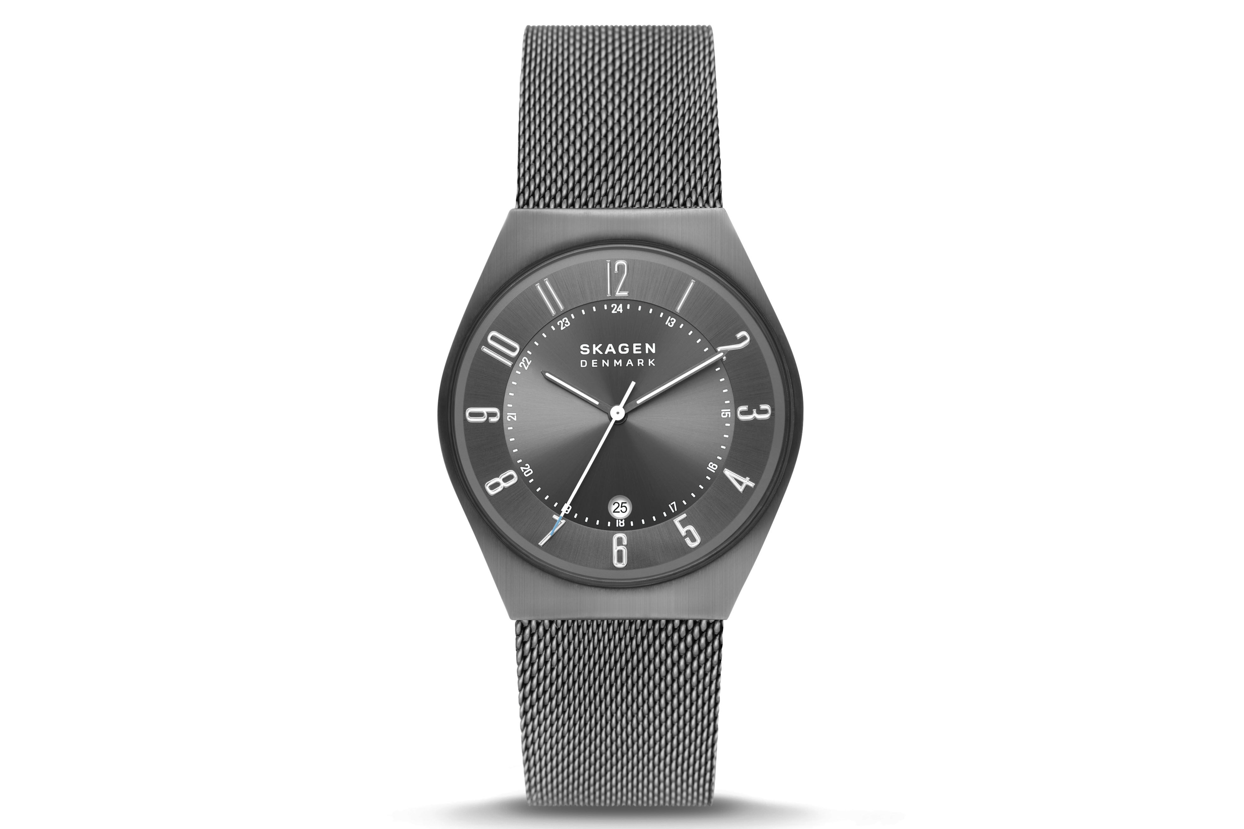 The Skagen Grenen watch features Danish design and ecologically responsible materials.