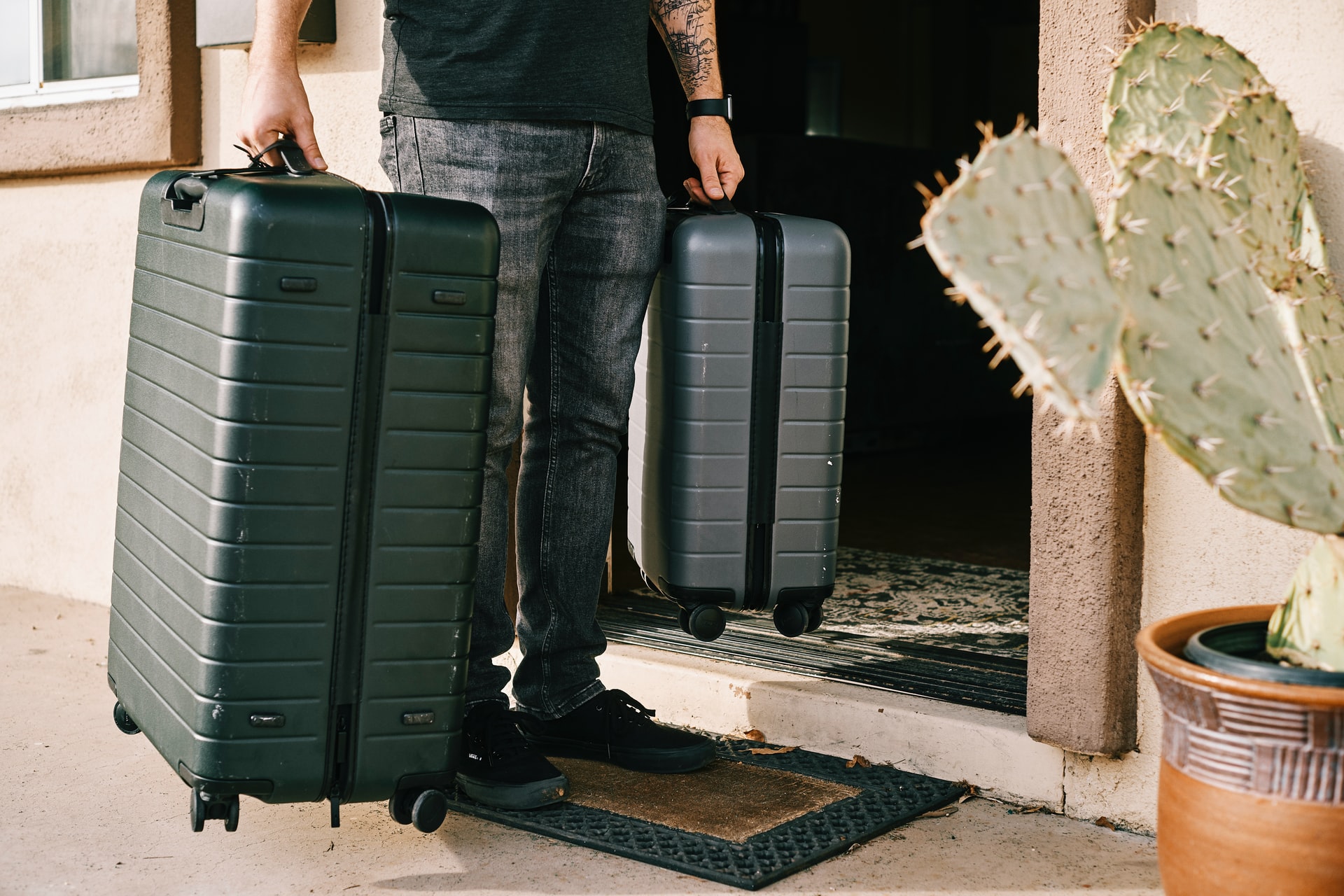 Best brand for luggage bags online