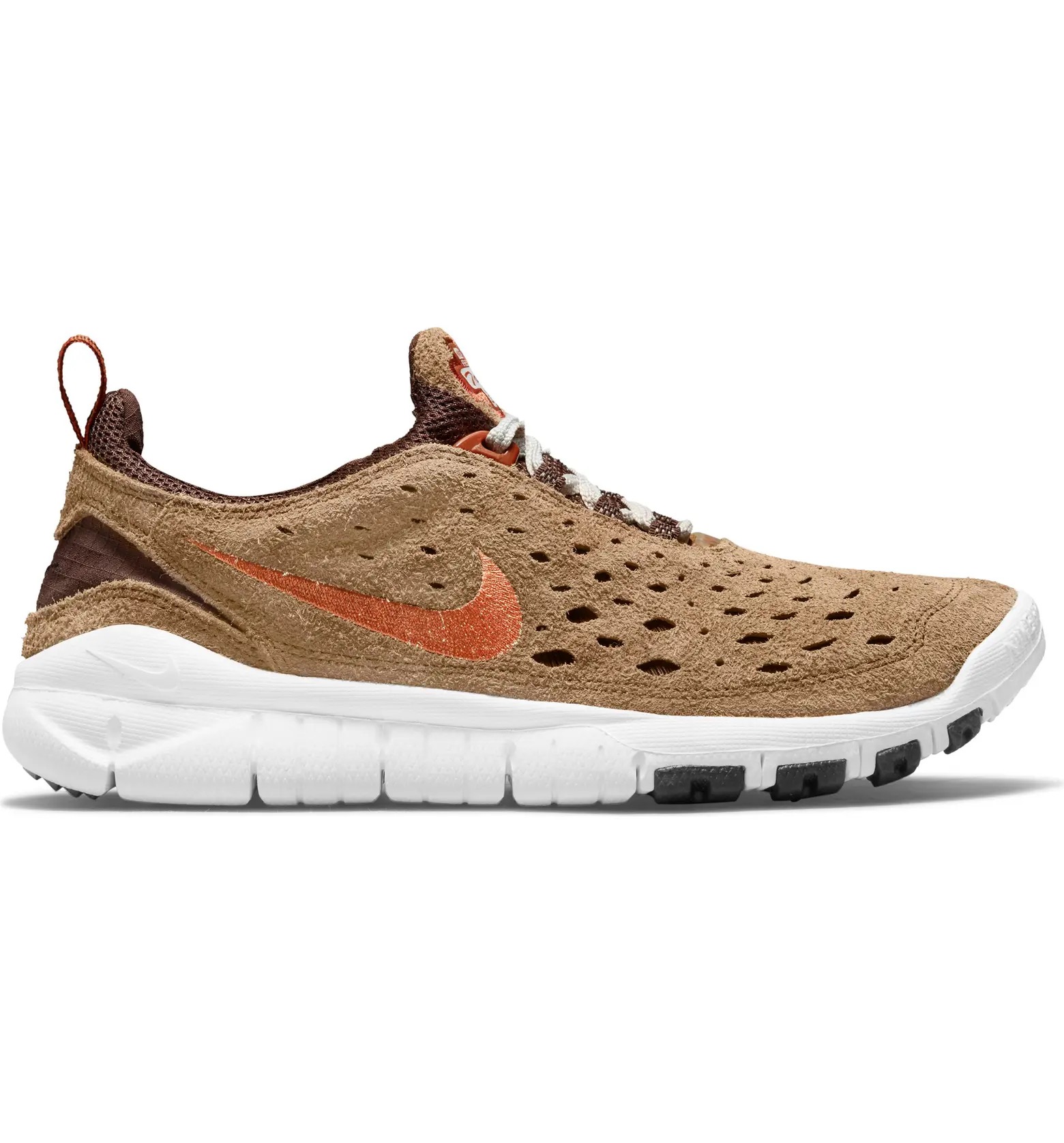 flash deals on nike sneakers