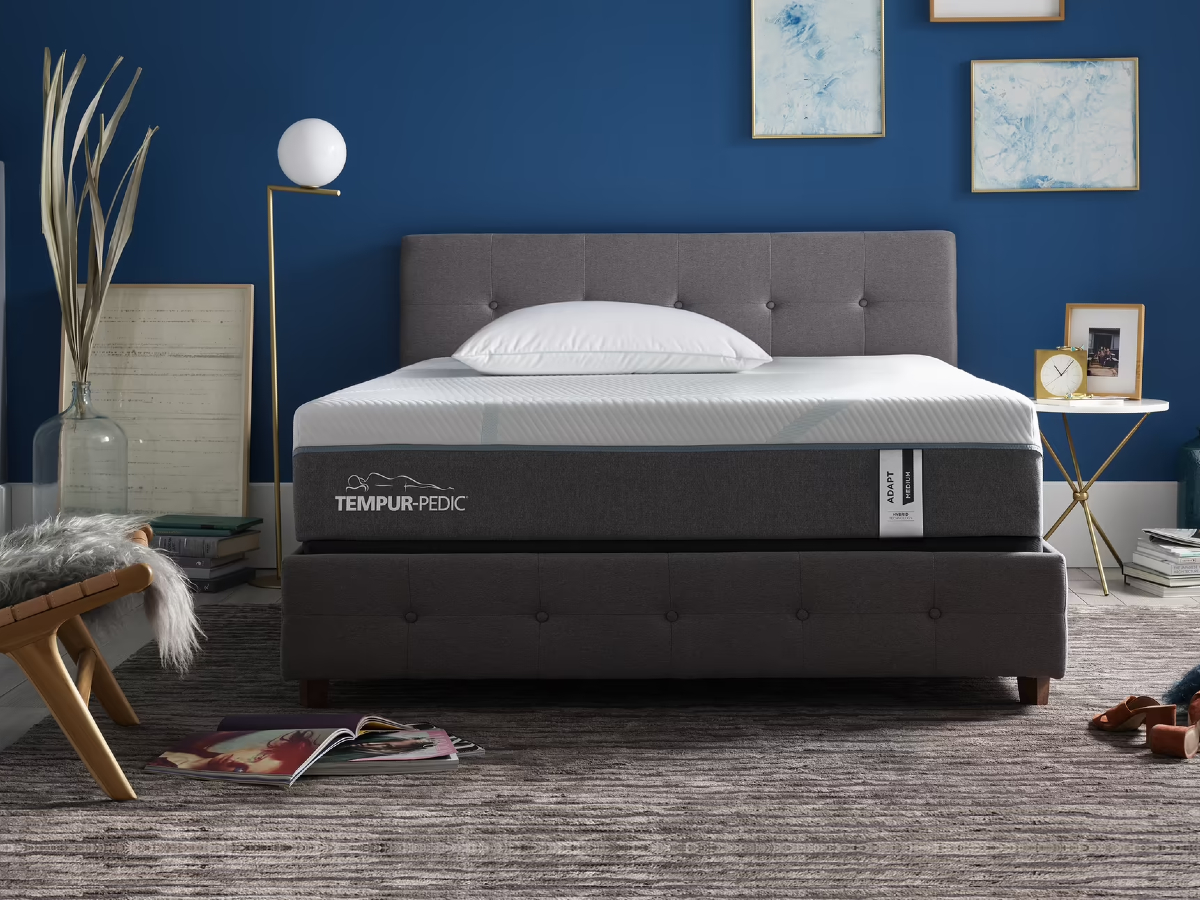 Tempur-Pedic Tempur-Adapt mattress in a room with blue walls.