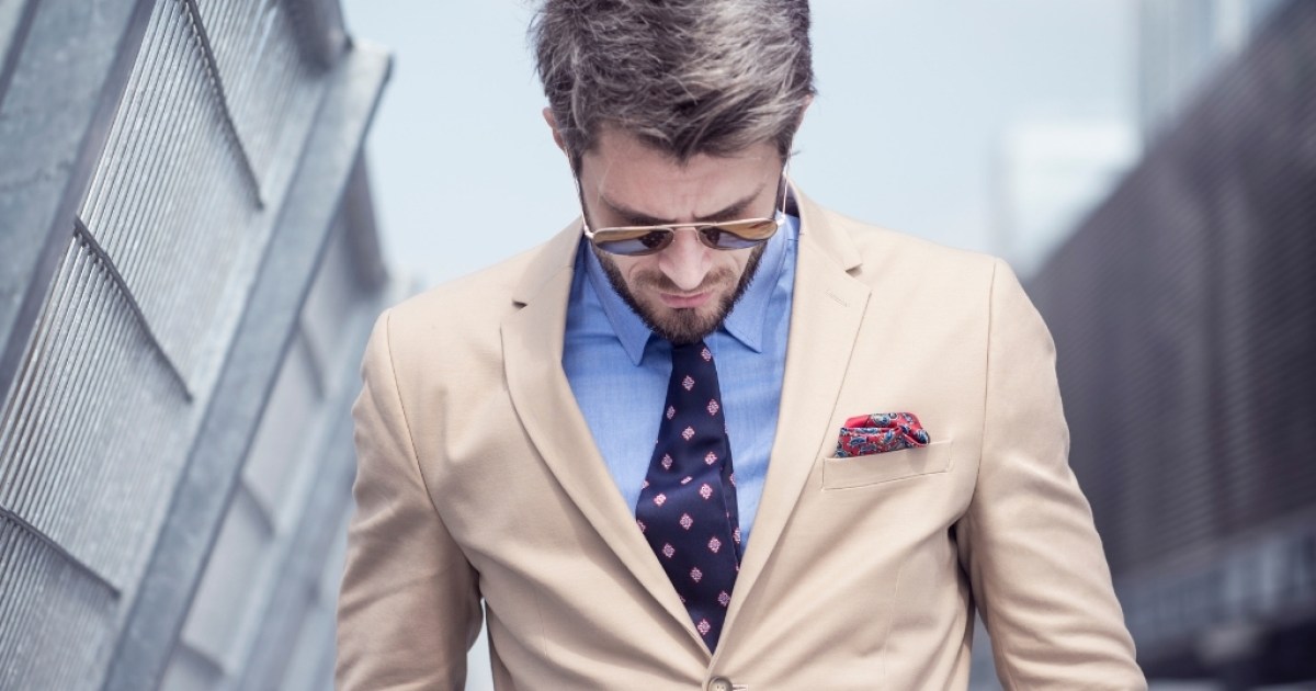 How to buy a suit: 6 simple tips to keep in mind - The Manual