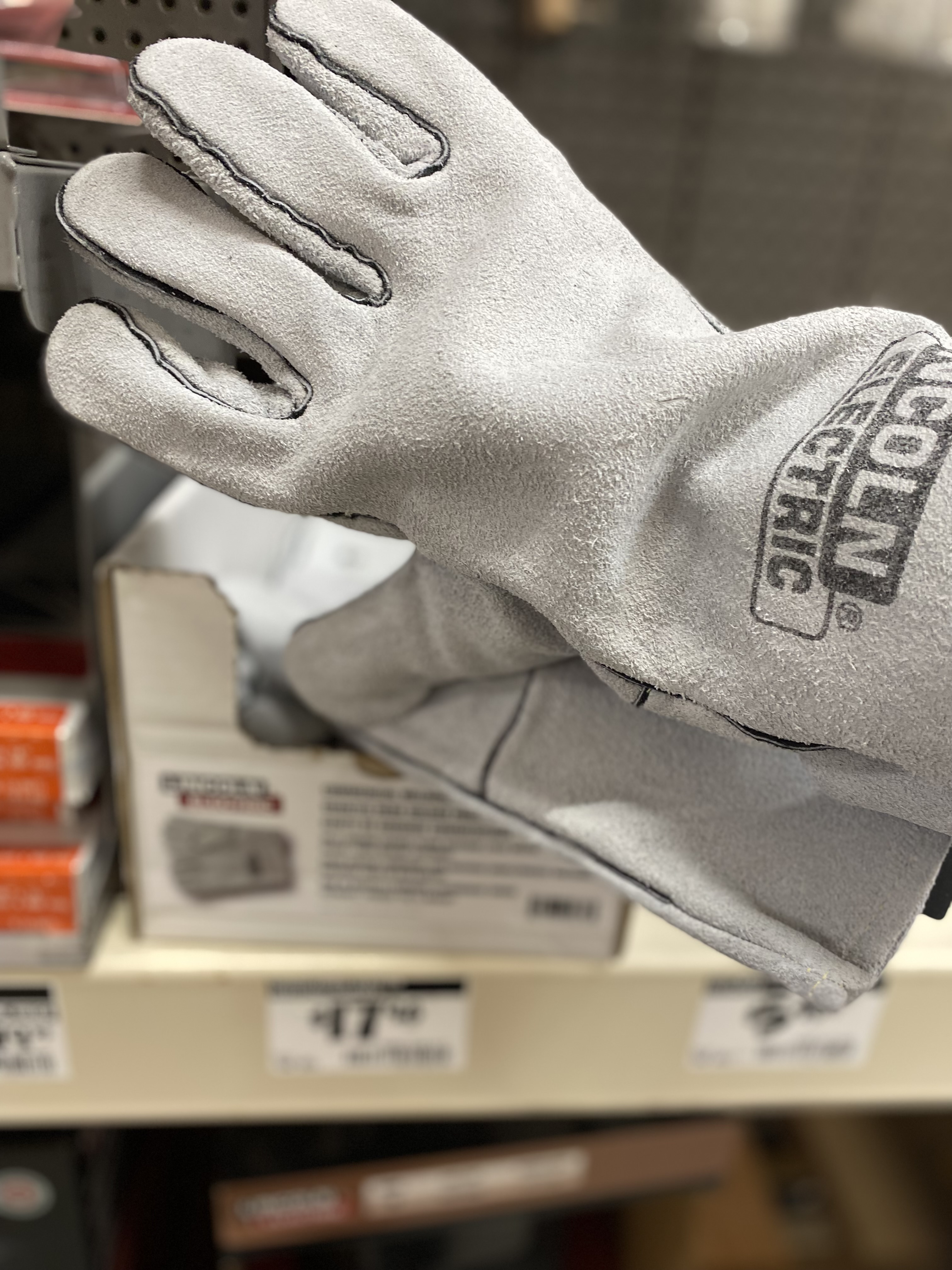 Welding gloves