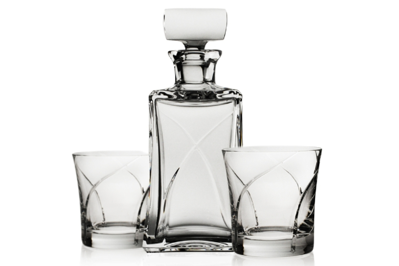 Steuben whisper decanter set.