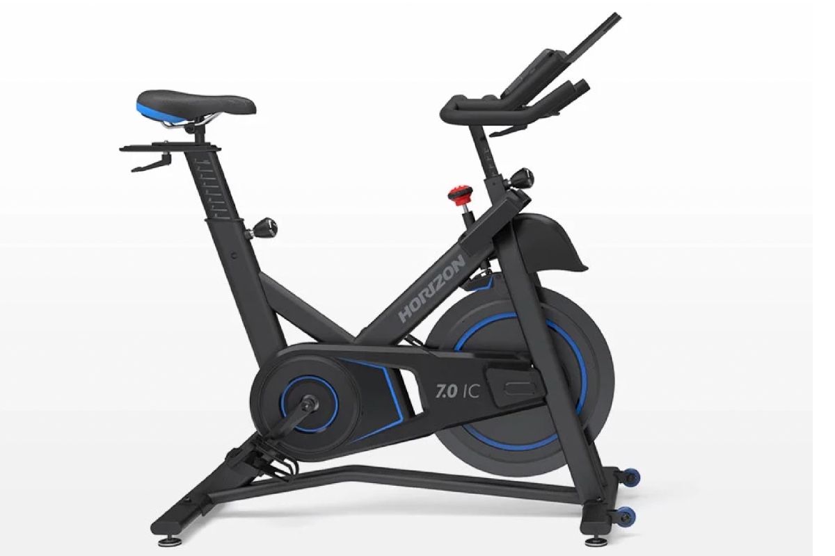 Fitness showdown Horizon 7.0 IC Indoor Cycle vs. Peloton Bike