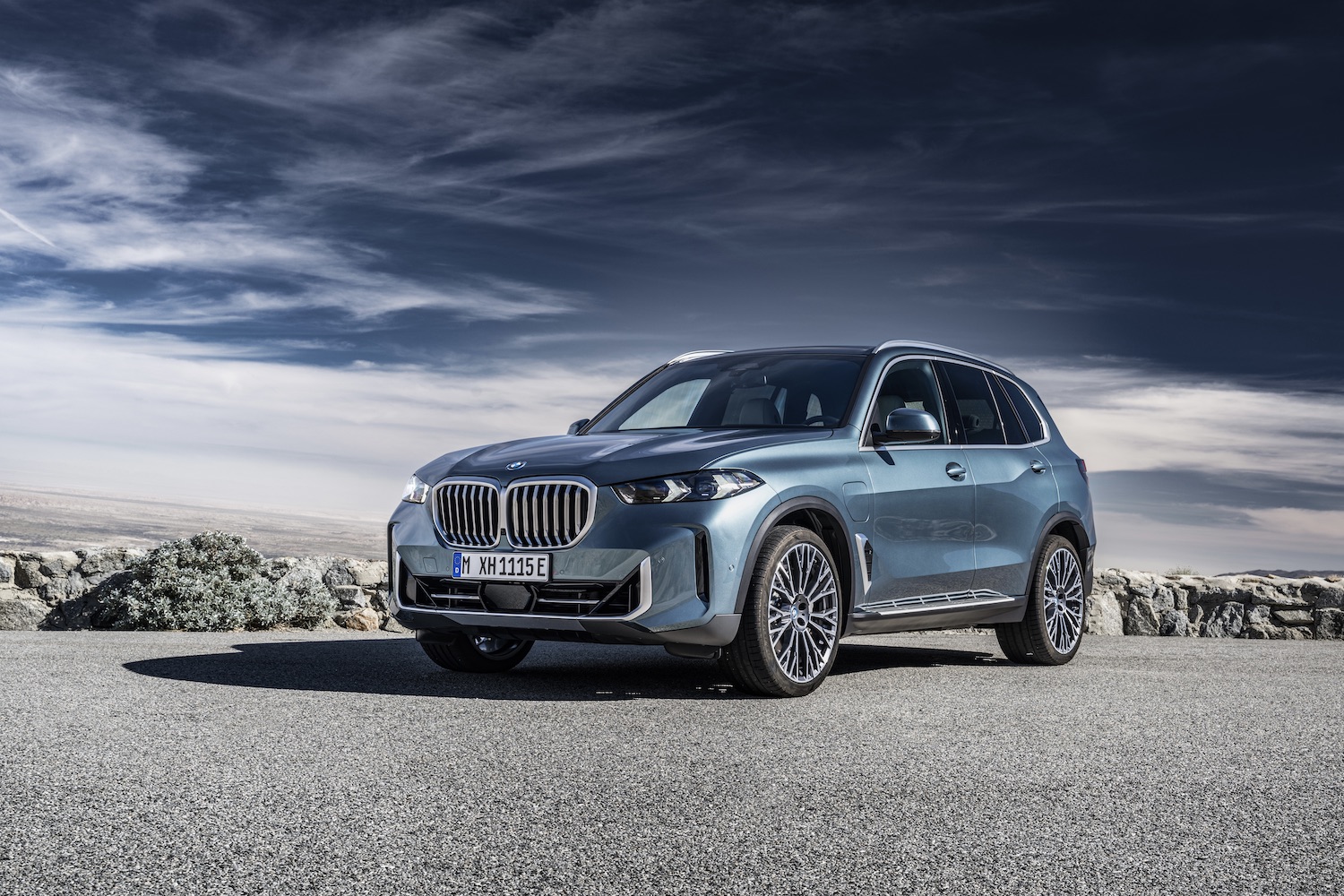 Bmw x6 deals plug in hybrid