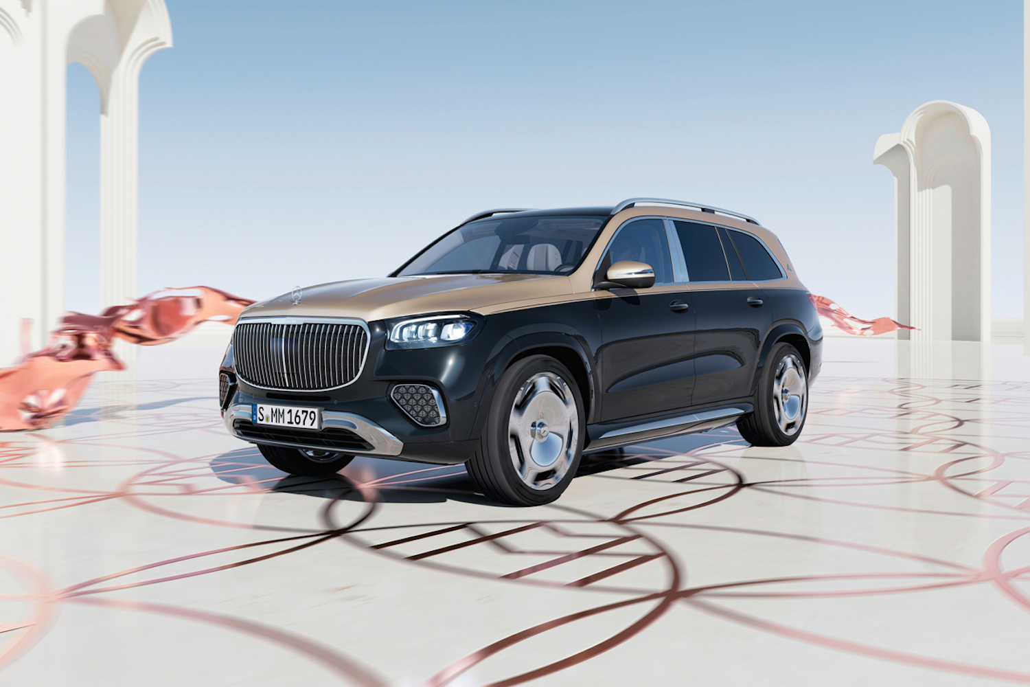 Mercedes-Benz gives the GLS a slightly updated design and new tech for ...