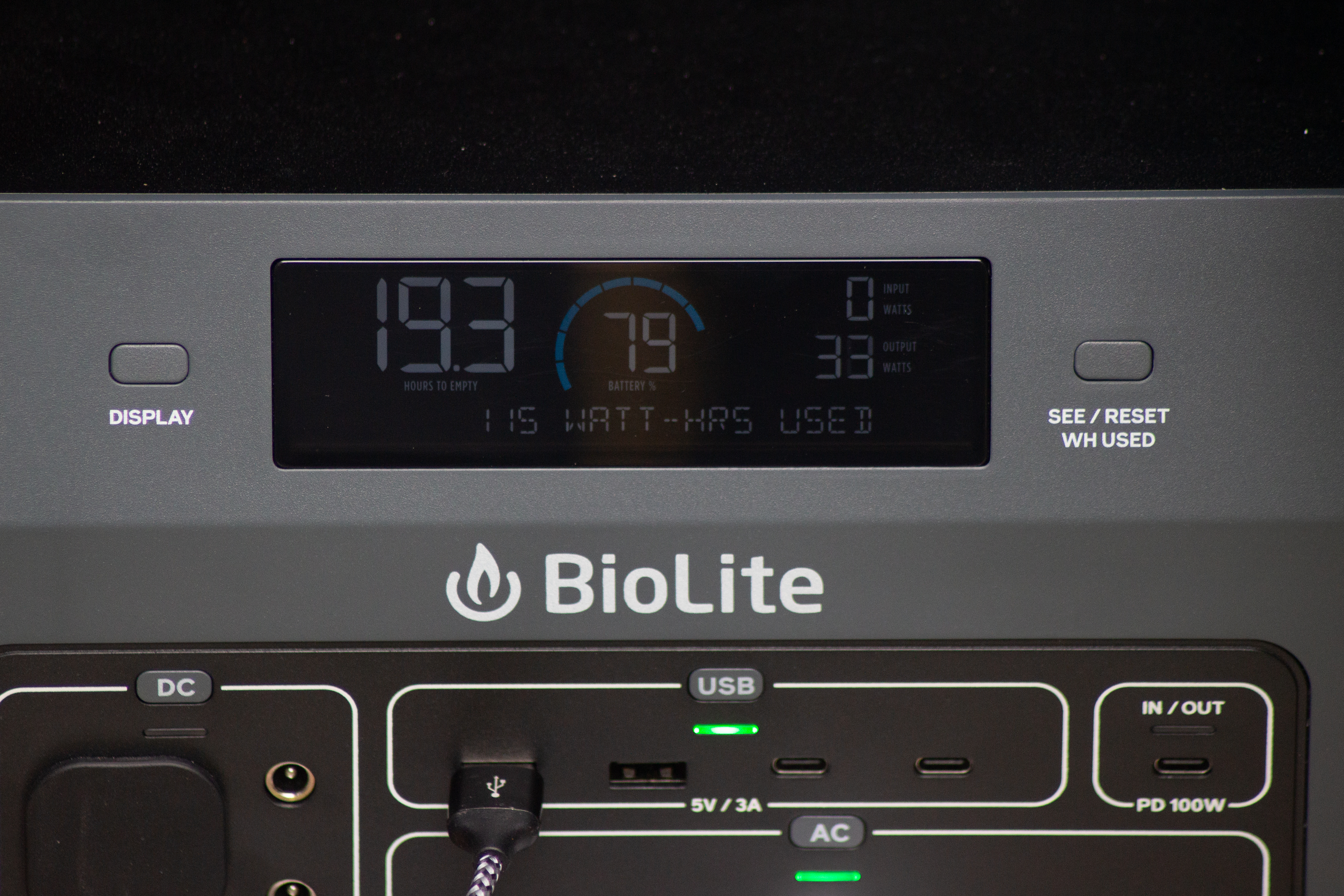 A Biolite basecharge unit display