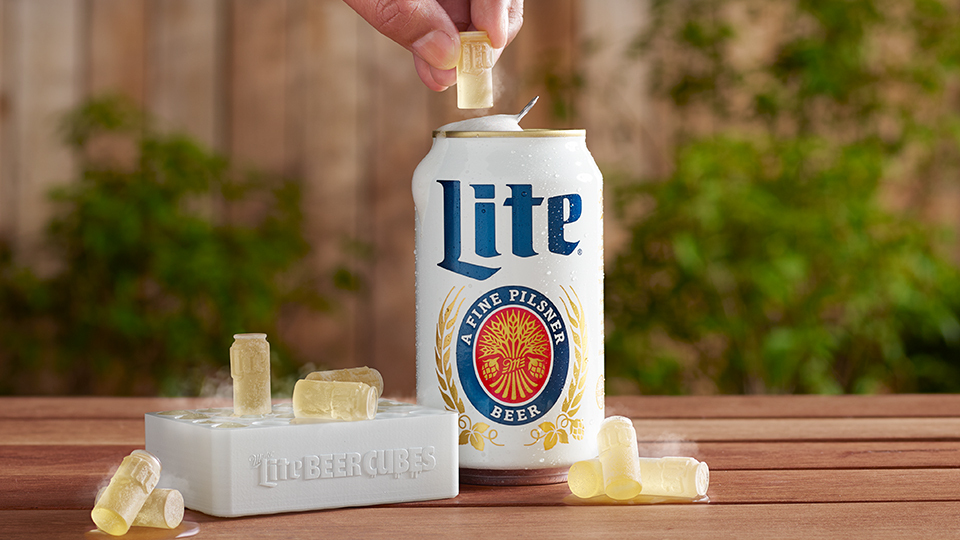 The Ice Cube Hack That Keeps Beer Cold Without Watering It Down