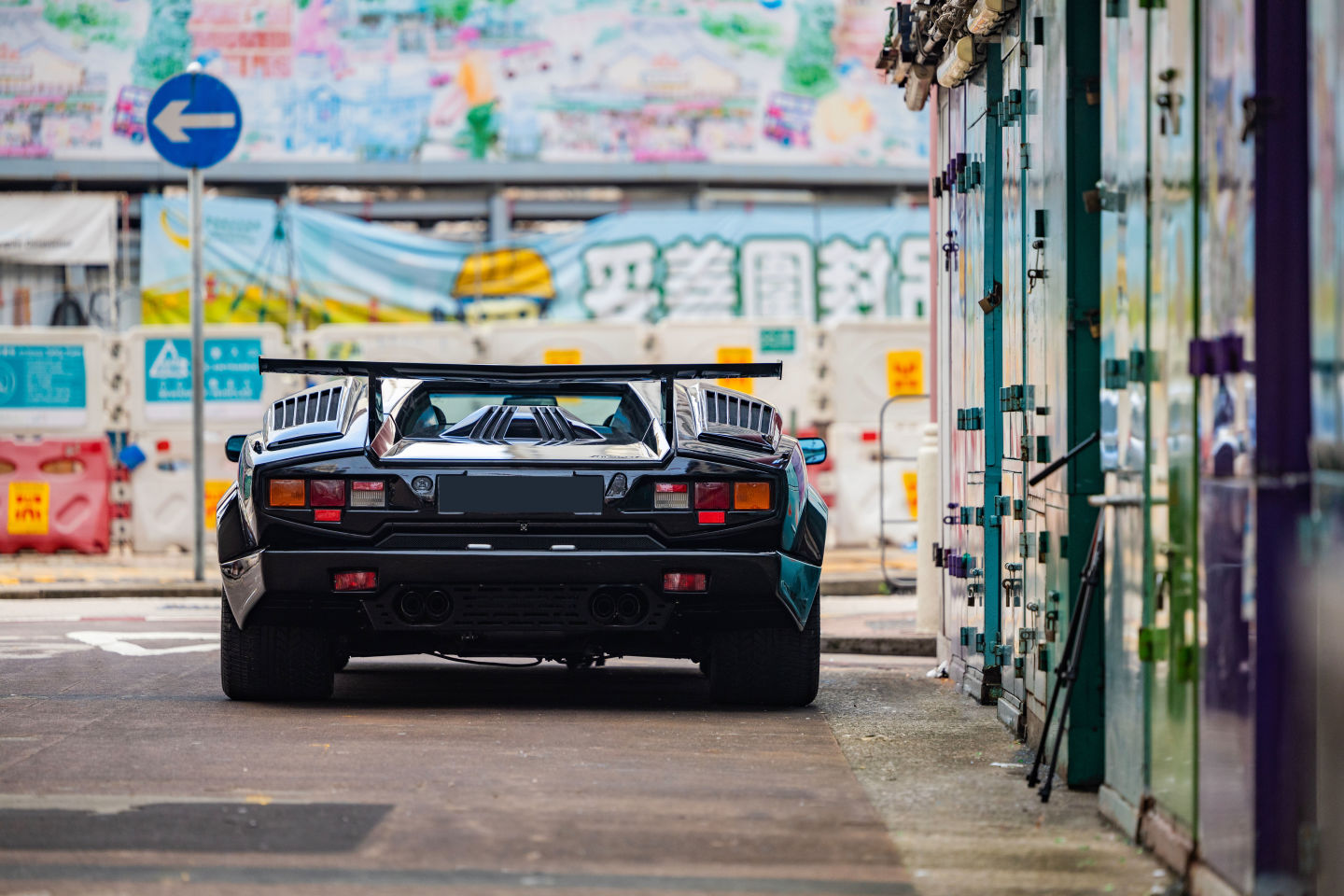 1989 Lamborghini Countach 25th Anniversary rear view