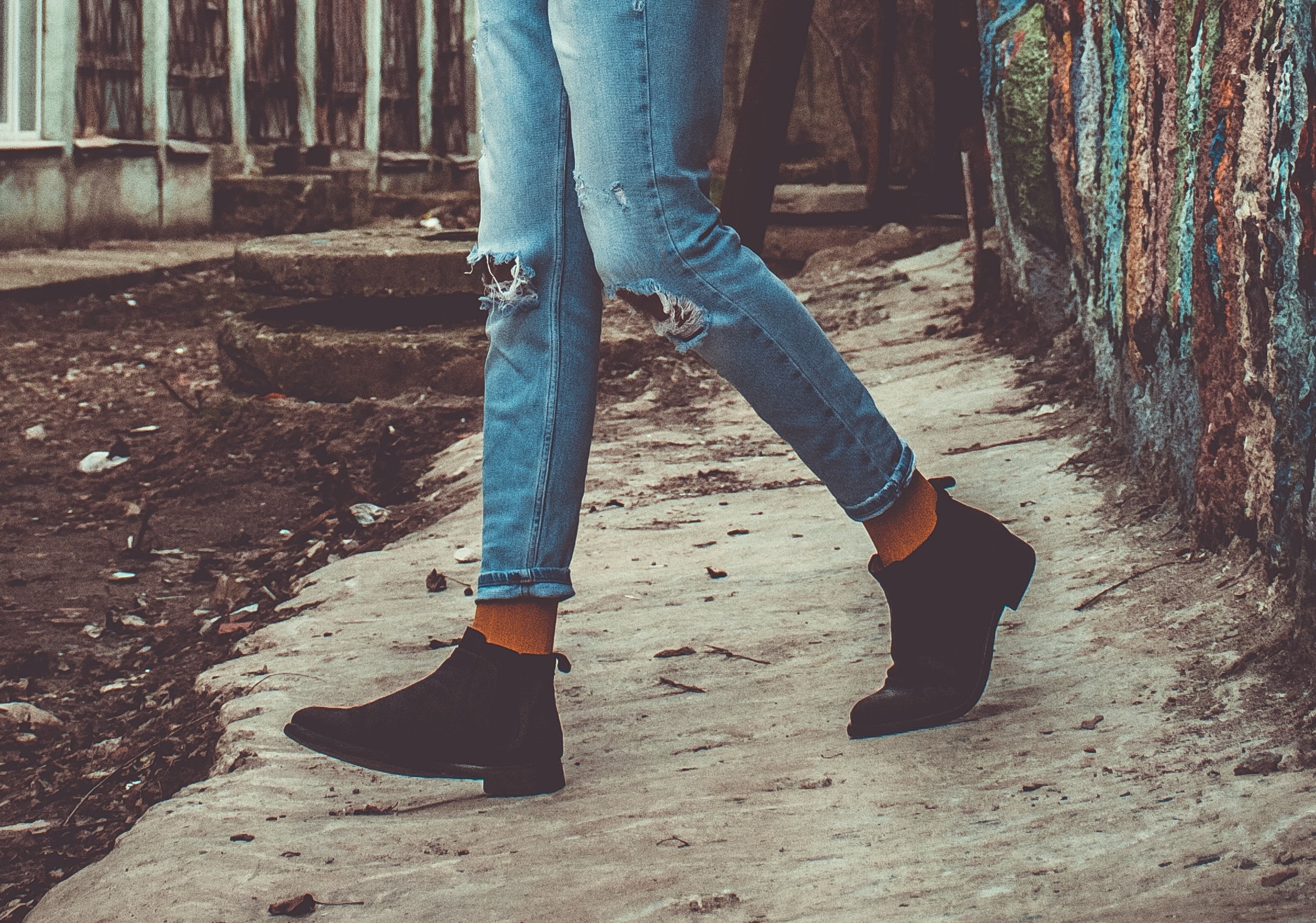 Black chelsea shop boots light jeans