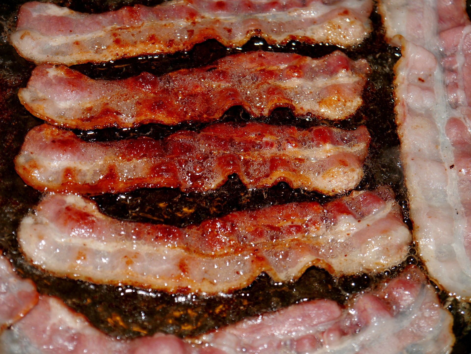 How to easily clairfy your bacon greae - cooking's essientail oil! #ba, bacon  grease