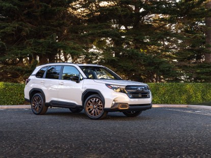 Subaru unveils 2025 Forester SUV with updated design and improved ...